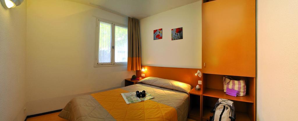 Vvf Residence Pays Basque Saint-Jean-Pied-De-Port Room photo