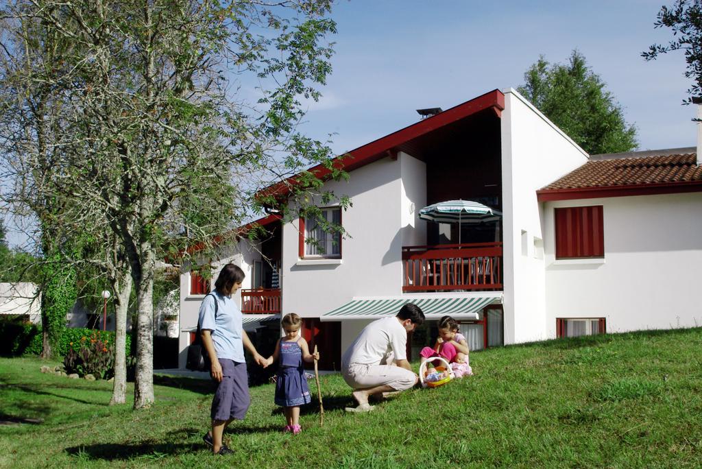 Vvf Residence Pays Basque Saint-Jean-Pied-De-Port Exterior photo